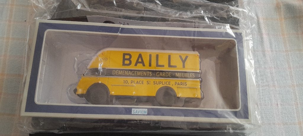 SAVIEM TRUCK RENAULT R 4158 LAZY BAILLY VAN, Ophalen of Verzenden, Nieuw