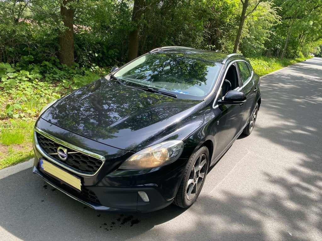 VOLVO V40 D4 ocean race, Autos, Cuir, Achat, Euro 6, Noir