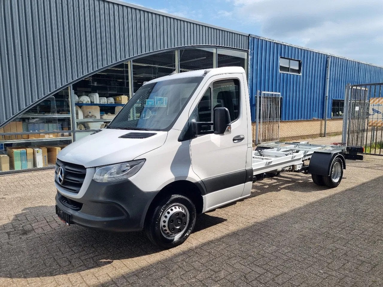 Mercedes-Benz Sprinter 516 CDI Chassis Cabine 4.33 WB GVW 35, Auto's, Achterwielaandrijving, Gebruikt, Euro 6, 4 cilinders