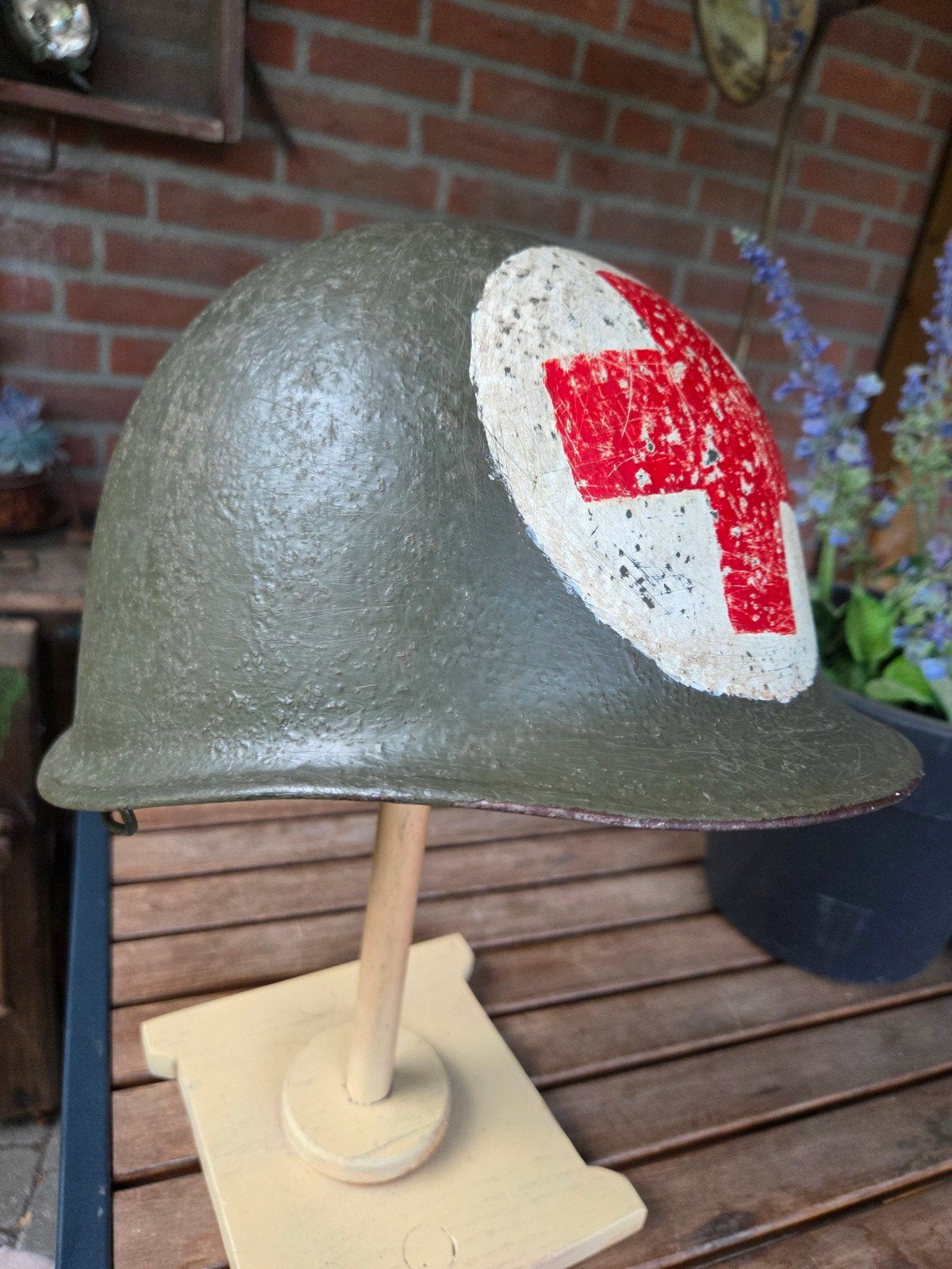 Casque de l'armée américaine, 2 panneaux Medic. Casque de ty, Collections, Enlèvement ou Envoi, Armée de terre, Casque ou Béret