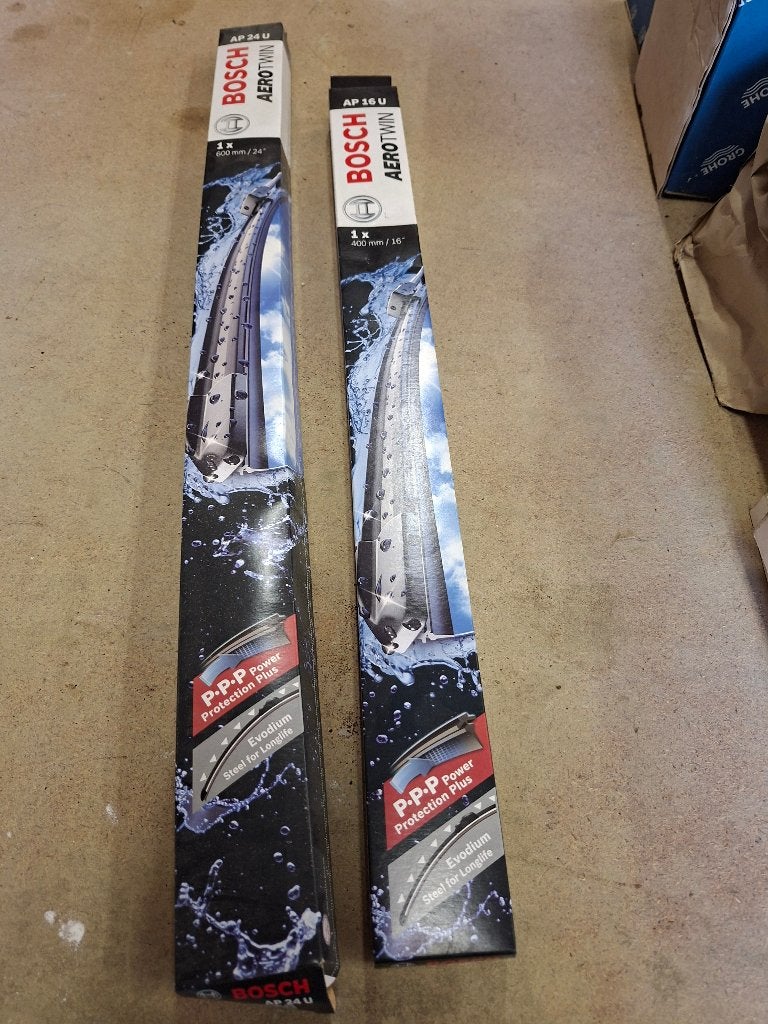 Balais d'essuie-glace plats Bosch Aerotwin Plus, Autos : Pièces & Accessoires, Enlèvement, Neuf