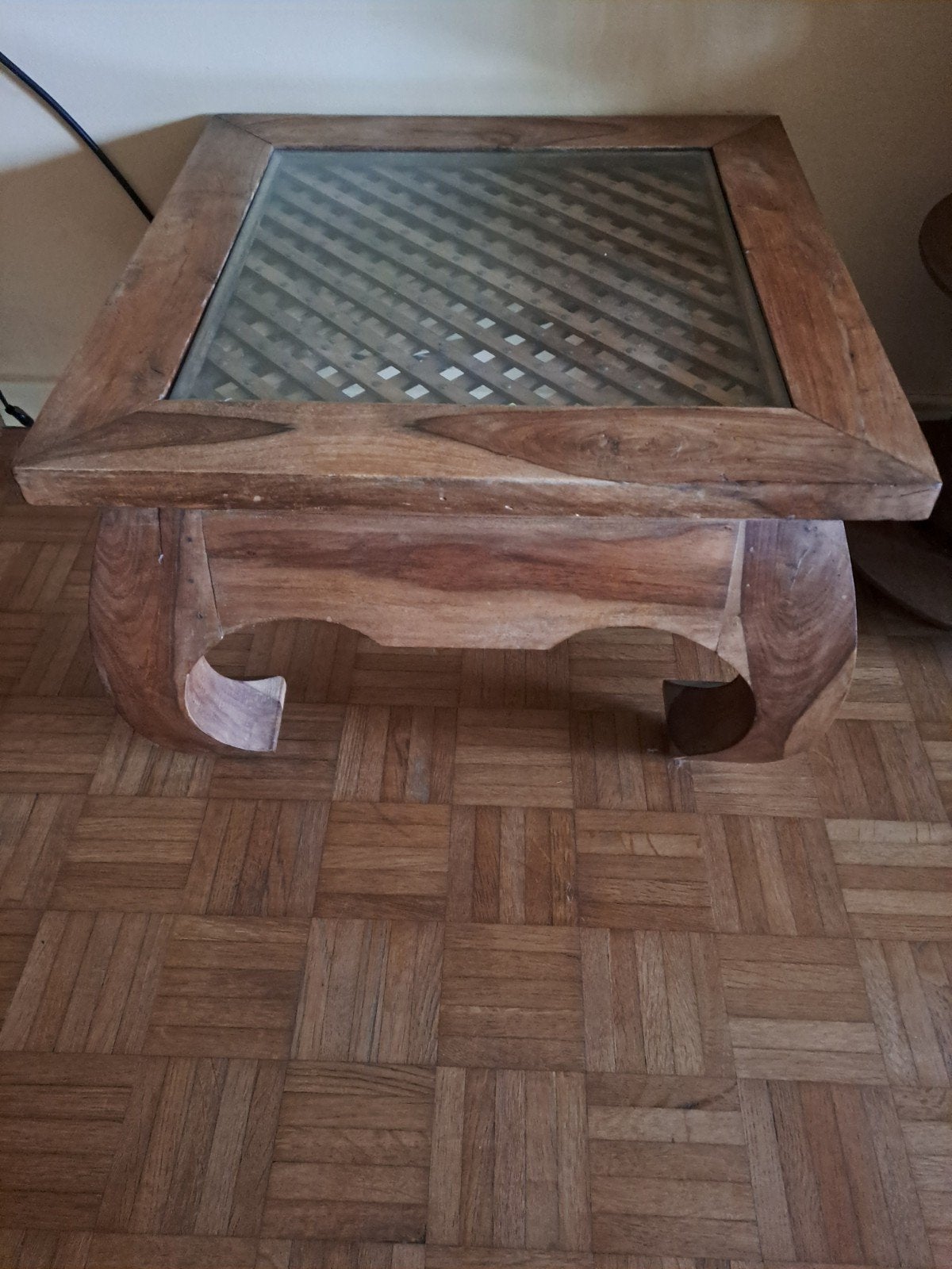 Jolie table opium de 60 cm avec verre., Indonésien, 50 à 100 cm, Verre, Enlèvement