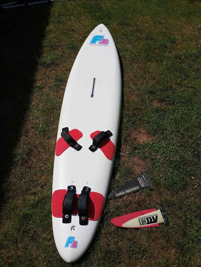 watersport, Watersport en Boten, Windsurfen, Ophalen, 250 tot 300 cm, Zo goed als nieuw, Met vin(nen)
