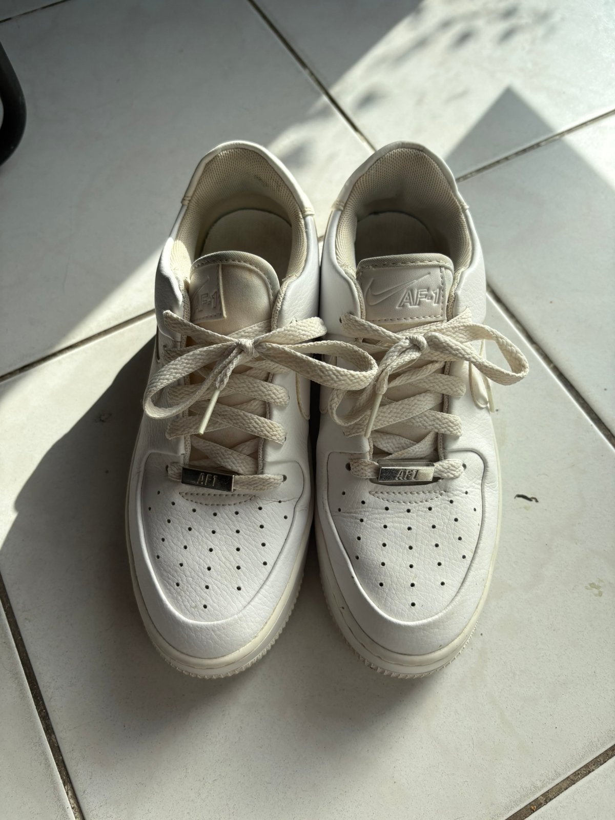 Baskets Nike Air Force 1 sage low AF-1 pt 38,5, Vêtements | Femmes, Enlèvement ou Envoi, Comme neuf, Blanc