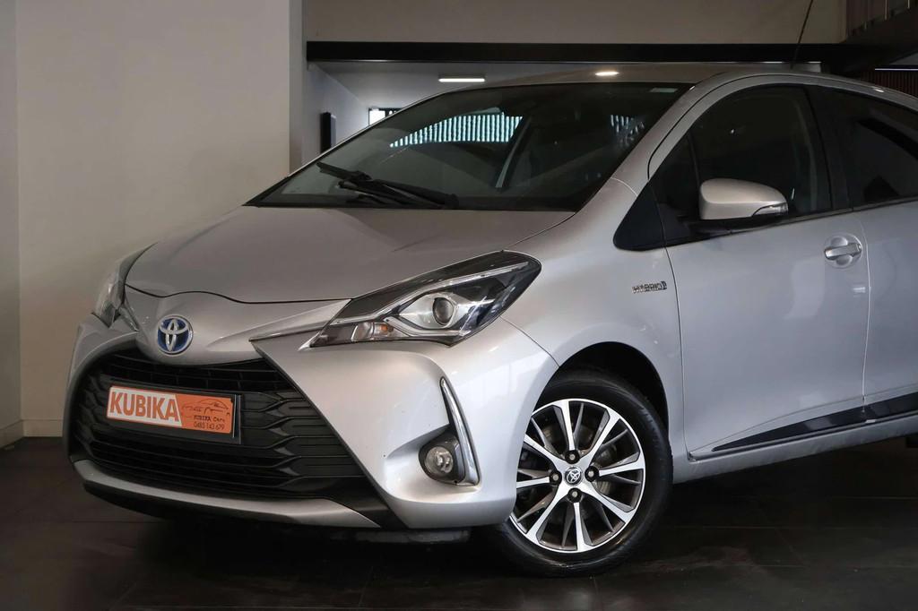 Toyota Yaris Yaris Hybrid Y20 1.5i Keyless CruiseC LijnA Cam, Autos, Argent ou Gris, Achat, Euro 6, Entreprise