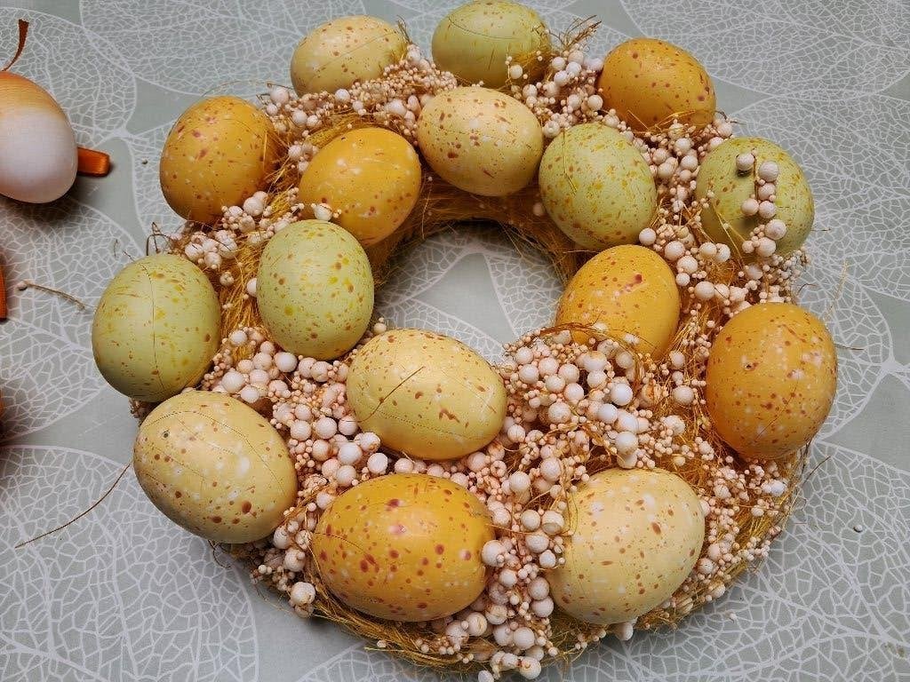 Paasdecoratie krans en Paaseieren (zie foto's), Diversen, Pasen, Ophalen of Verzenden, Zo goed als nieuw