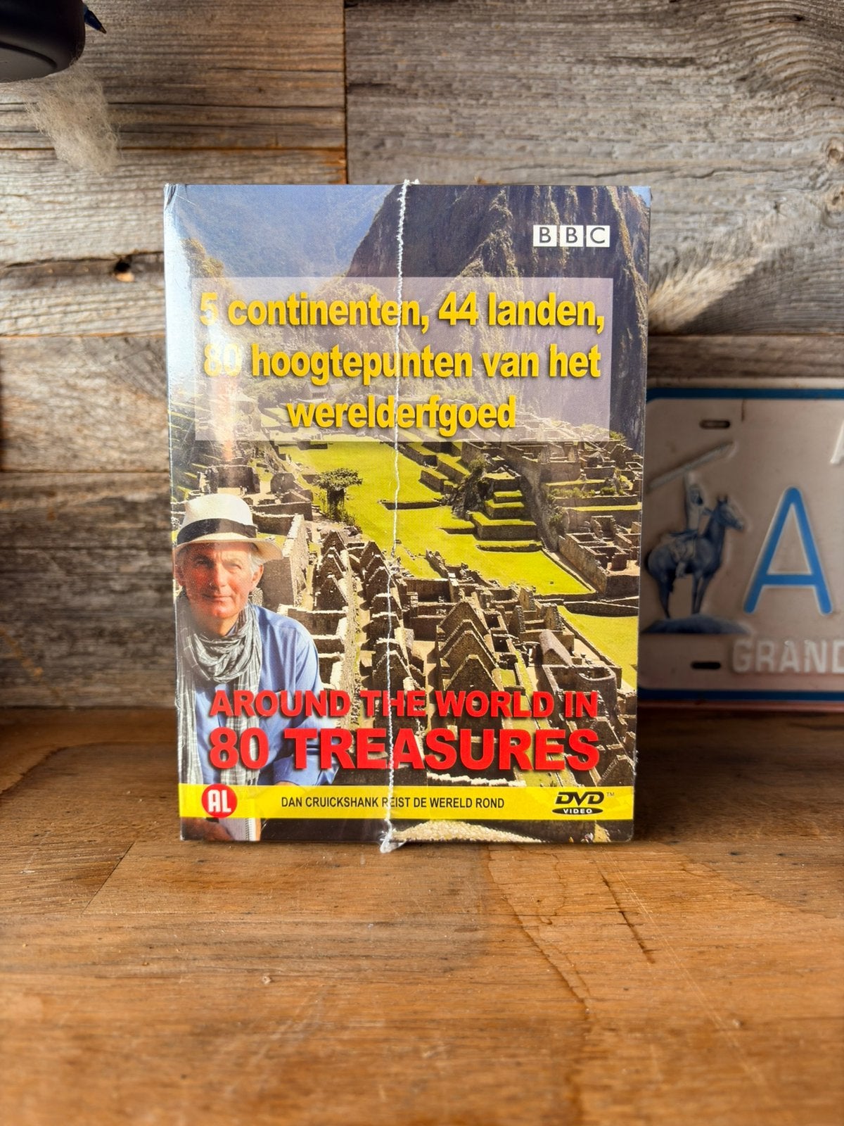 BBC Around the World in 80 Treasures 10 Disc Set DVD, CD & DVD, DVD | Sport & Fitness, Enlèvement ou Envoi, Comme neuf