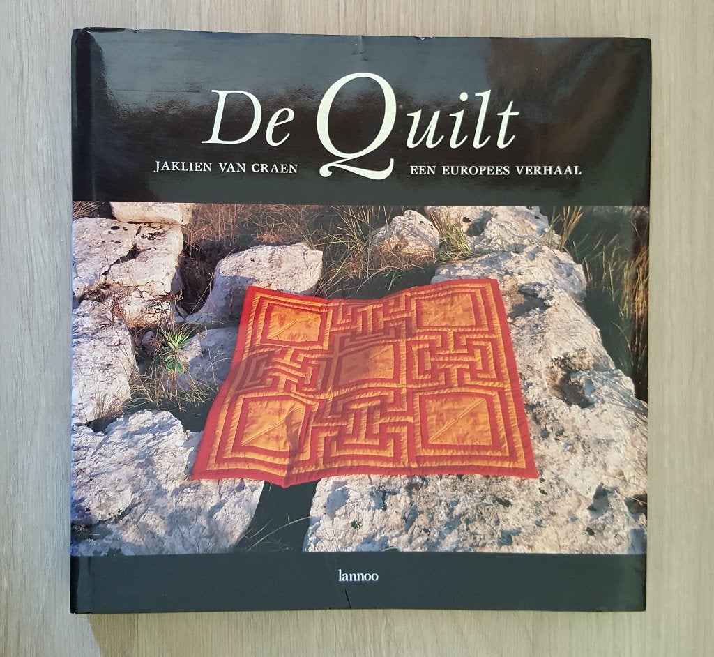 Boek: De quilt, een Europees verhaal - Jaklien Van Craen, Ophalen of Verzenden, Zo goed als nieuw, Jaklien Van Craen, Borduren en Naaien