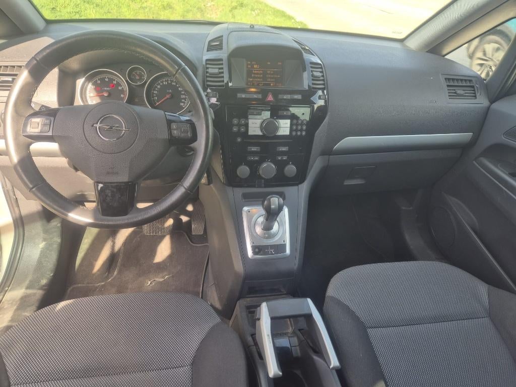 Boîte Automatique Opel Zafira 1.8 Essence 7 Place, Autos, Achat, Entreprise, 5 portes, Zafira
