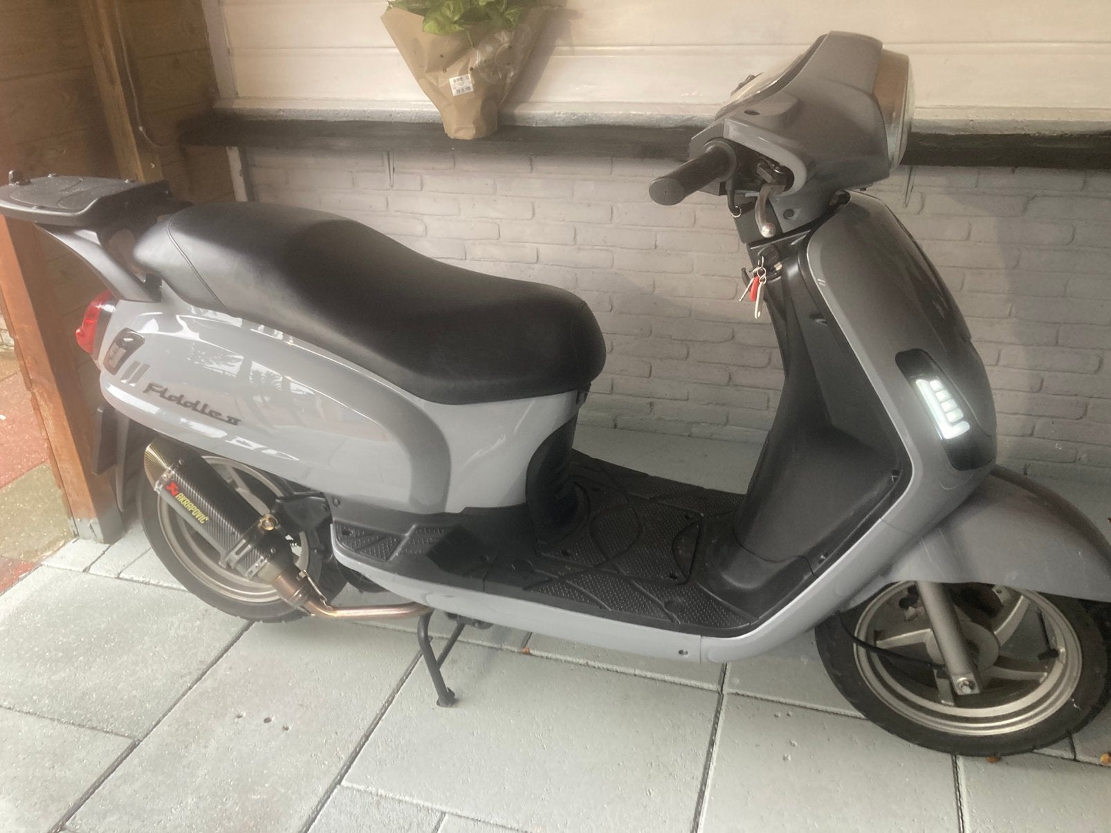 Fiddle 2 125s. (Sym). Motorscooter. zeer nette staat !!!, Fietsen en Brommers, Ophalen, 125 cc, Zo goed als nieuw, Benzine