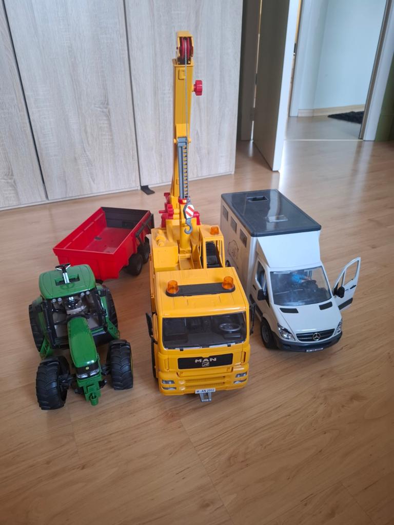 Bruder voertuigen in goeie staat, Ophalen of Verzenden