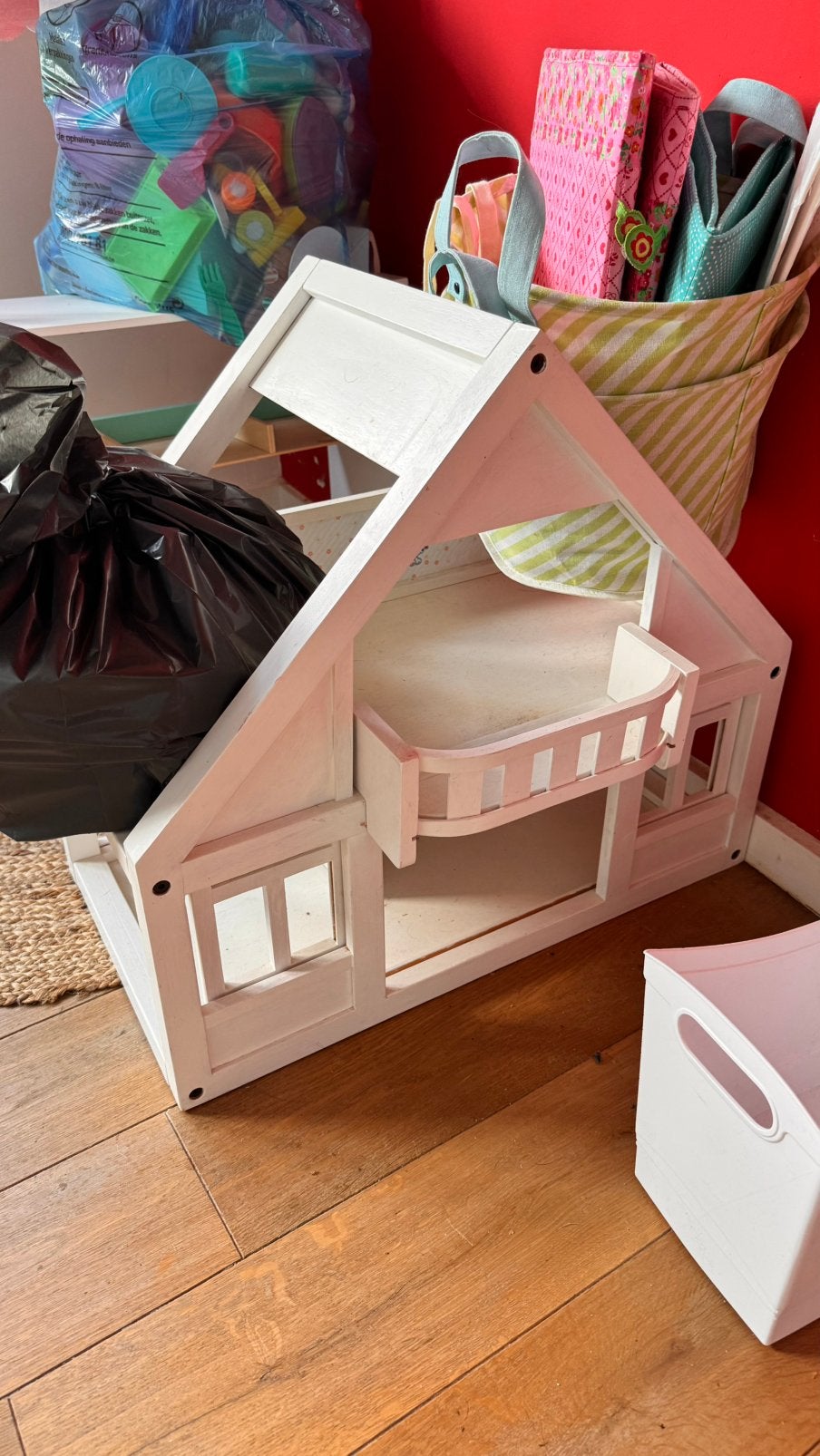 Maisonette en bois avec  accesoires, Enfants & Bébés, Enlèvement, Comme neuf
