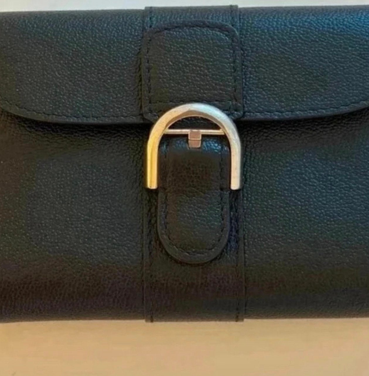 Delvaux Brillant Compact Wallet, Zwart, Zo goed als nieuw, Leder, Ophalen