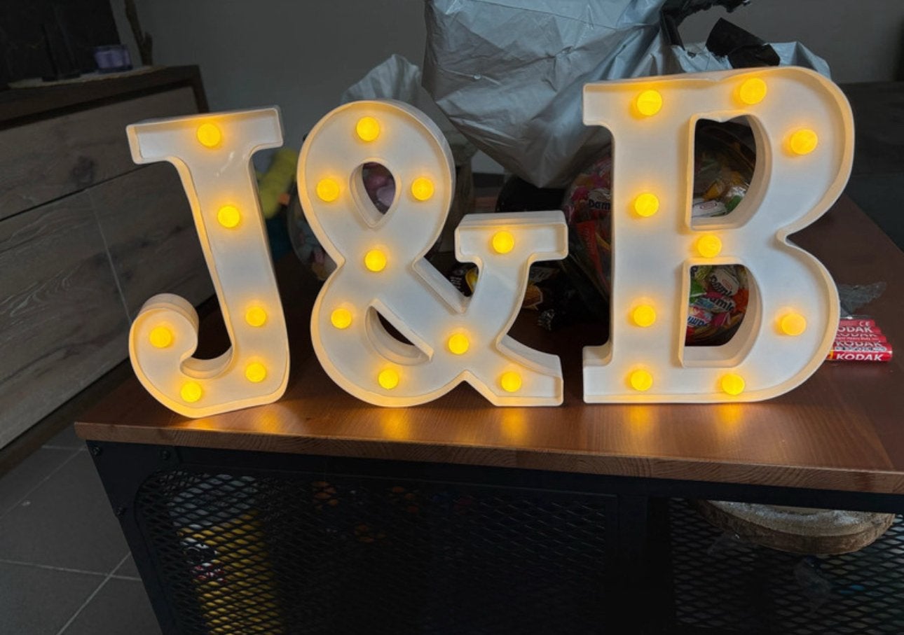 Decoratie trouw letters J&B, Ophalen, Zo goed als nieuw