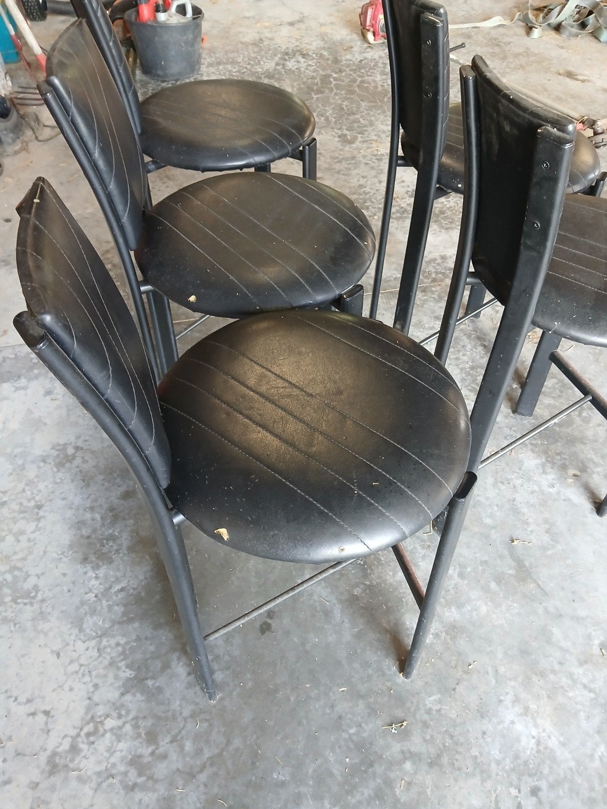 barstoelen,  zwart, ijzeren onderstel, Maison & Meubles, Tabourets de bar, 90 cm ou plus, Avec repose-pieds, Enlèvement, Utilisé
