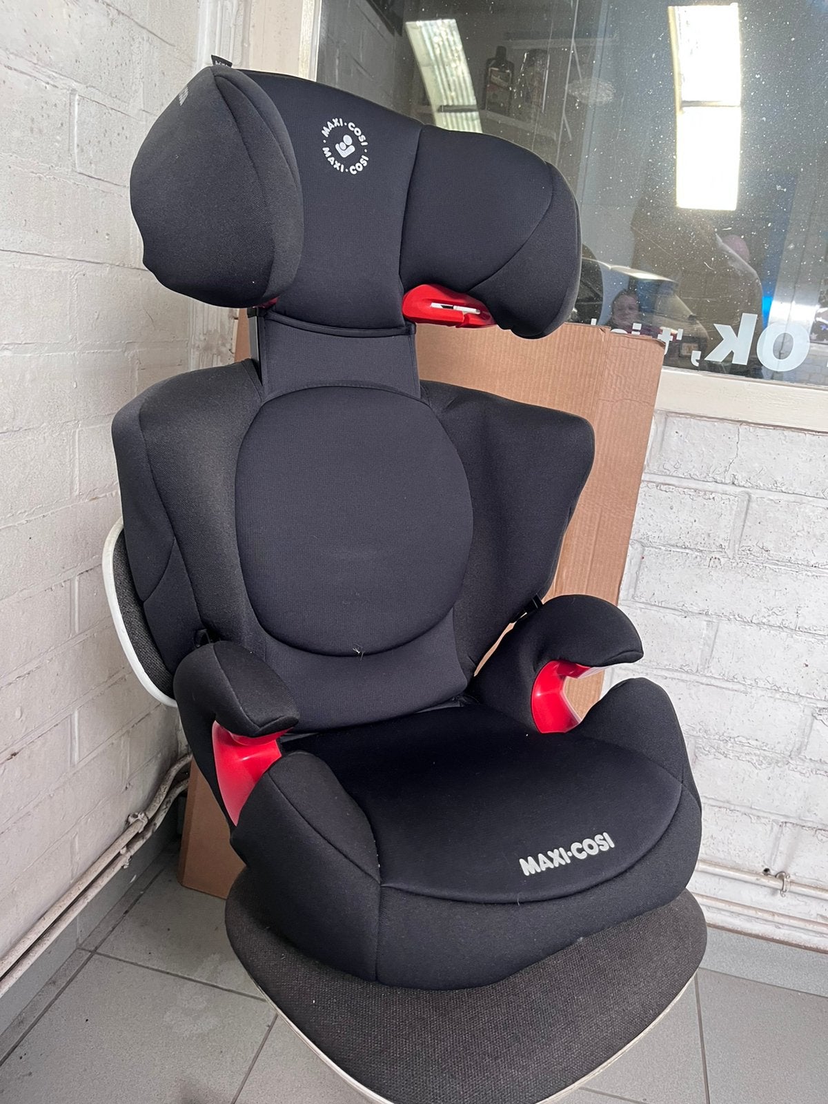 Autostoel meegroei model merk Maxi-Cosi, Ophalen, Zo goed als nieuw, Maxi-Cosi