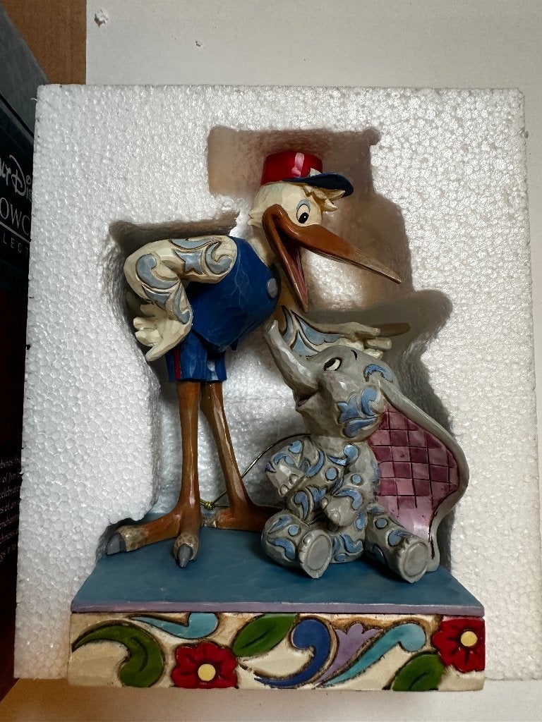 Disney Traditions by Jim Shore 4027947 Special Delivery, Enlèvement ou Envoi, Bambi ou Dumbo, Neuf, Statue ou Figurine