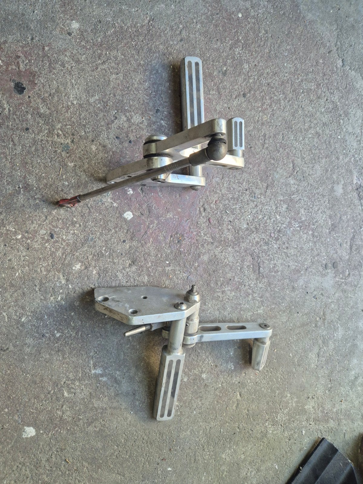 forward controls, achterspatbord, Ophalen