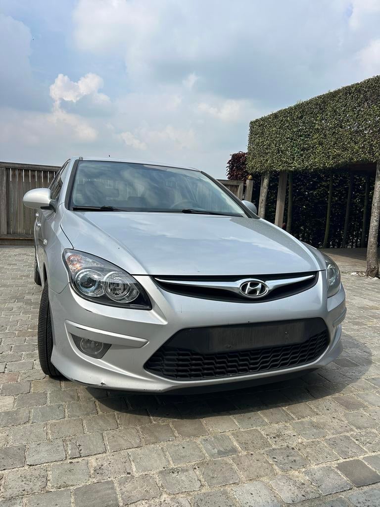 Goed onderhouden Hyundai i30 te koop, Auto's, Stof, Zwart, Particulier, Euro 4