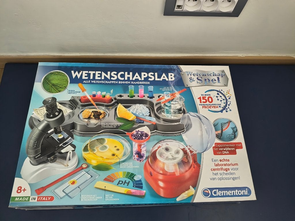 Wetenschapslab Clementoni, Ophalen of Verzenden, Zo goed als nieuw, Knutselen
