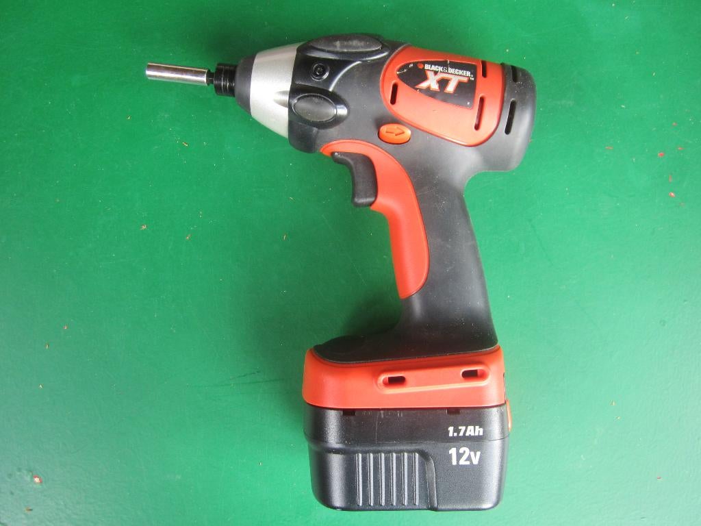 Black & Decker XT schroevendraaier met oplaadbare batterij, Ophalen, Gebruikt, Overige typen