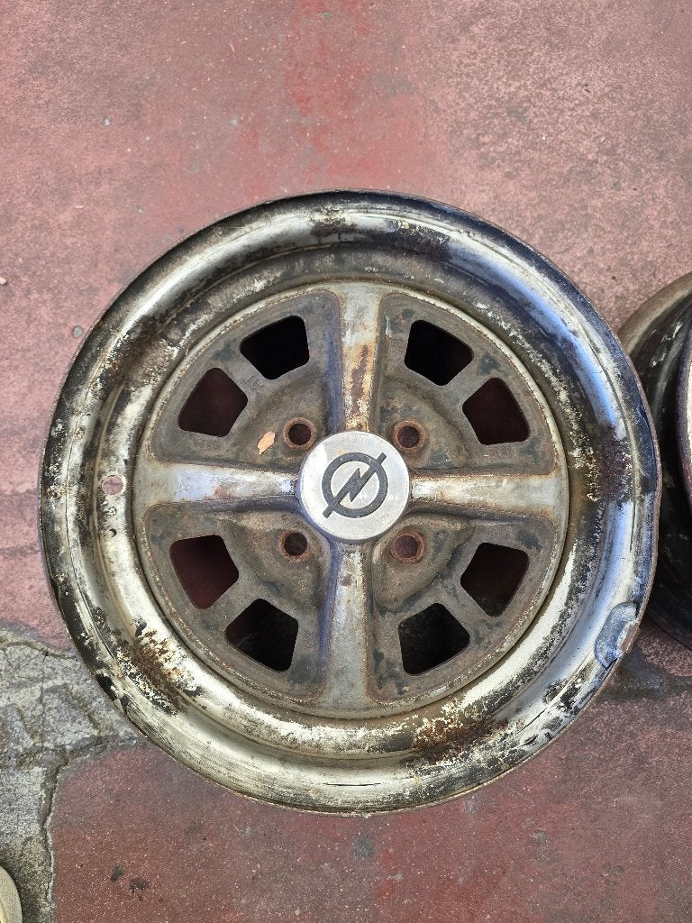 Anciennes jantes sport Opel, Enlèvement, Utilisé
