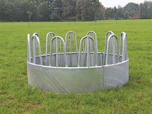 Ronde balen ruif, Weidegang