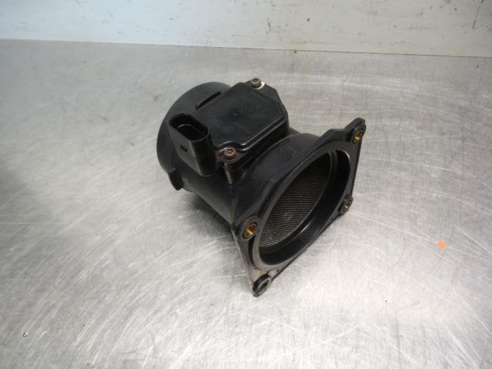 Compteur de masse d'air d'un Audi A4 (A4 01-), Autos : Pièces & Accessoires, -, 3 mois de garantie, Audi, Utilisé