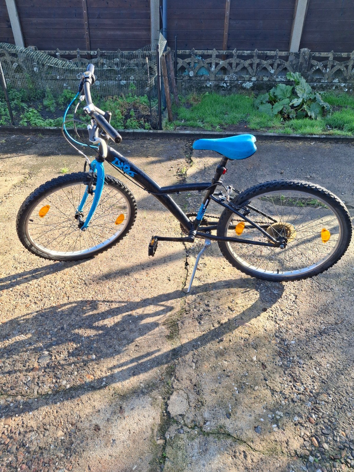 20€ vélo pour garçon 6 vitesses 24 pouces, Vitesses, Enlèvement, Utilisé, Frein sur jante
