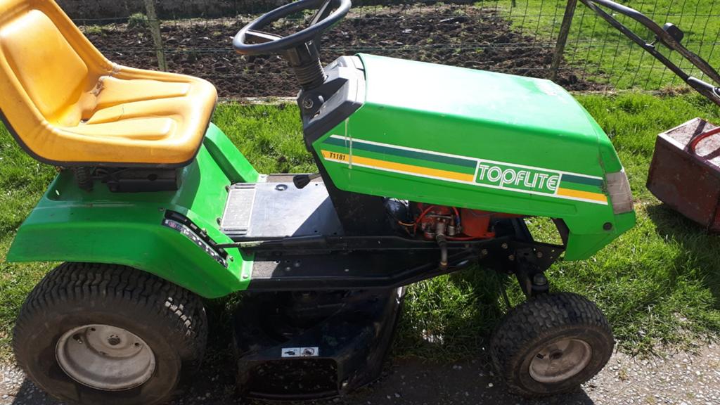 Tracteur tondeuse MTD Moteur B & Stratton, Ophalen, Gebruikt, MTD 11 ch, Versnellingen