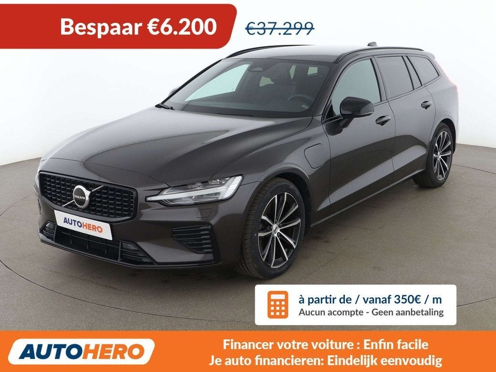 Volvo V60 2.0 T6 Recharge Plug-in Hybrid Plus Dark AWD, Autos, Volvo, Cuir, Argent ou Gris, Achat, Noir