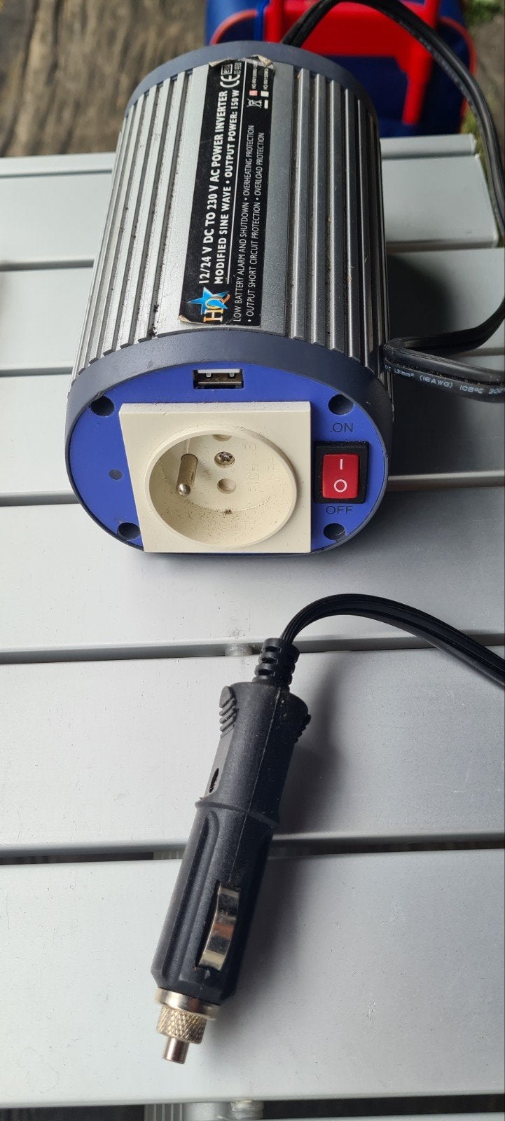 Omvormer 12V naar 220V/ 230V

+ usb, Ophalen