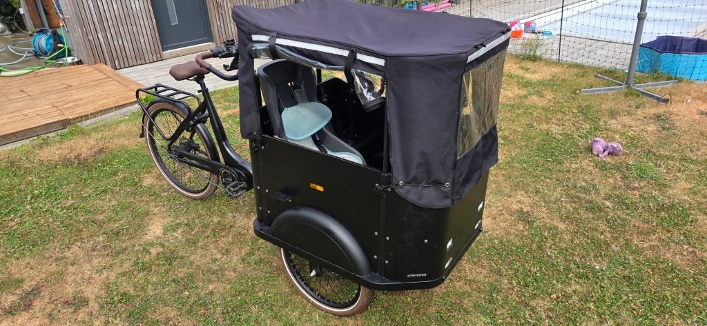 Bakfiets Keewee, Fietsen en Brommers, Ophalen, Zo goed als nieuw, Schijfrem, Elektrisch