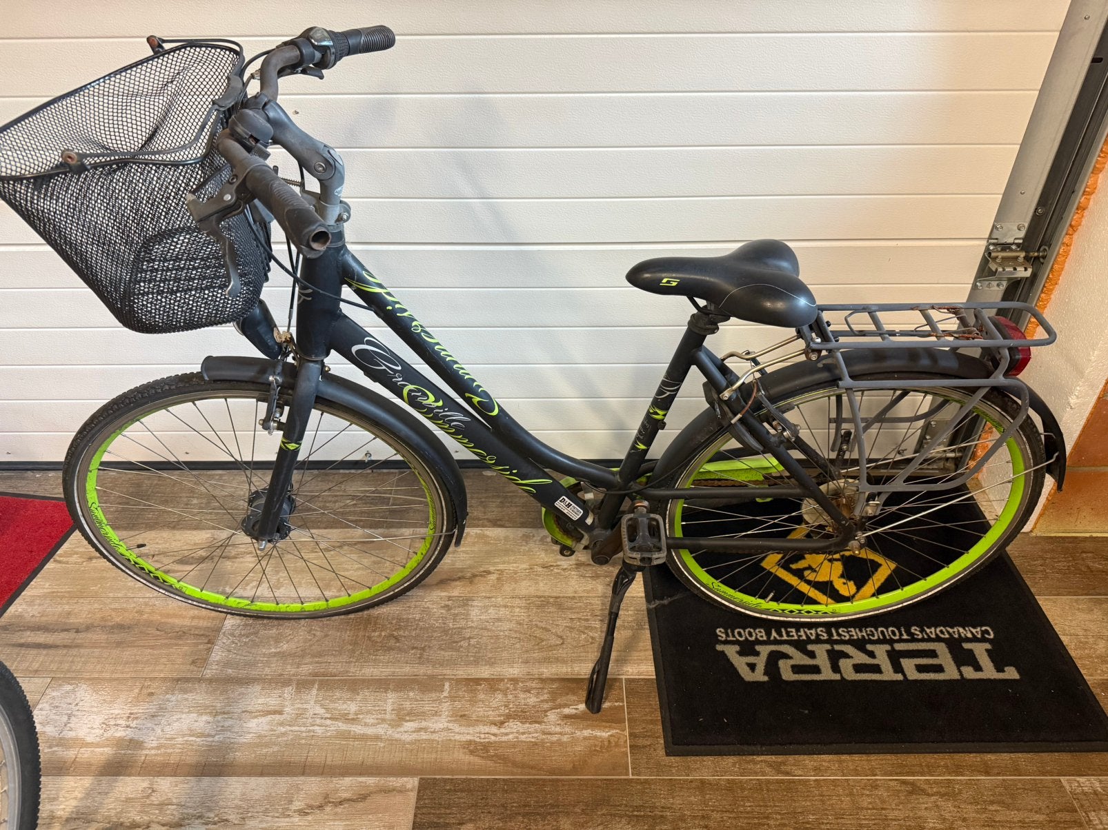 3 vélos pour femmes, Enlèvement, Comme neuf