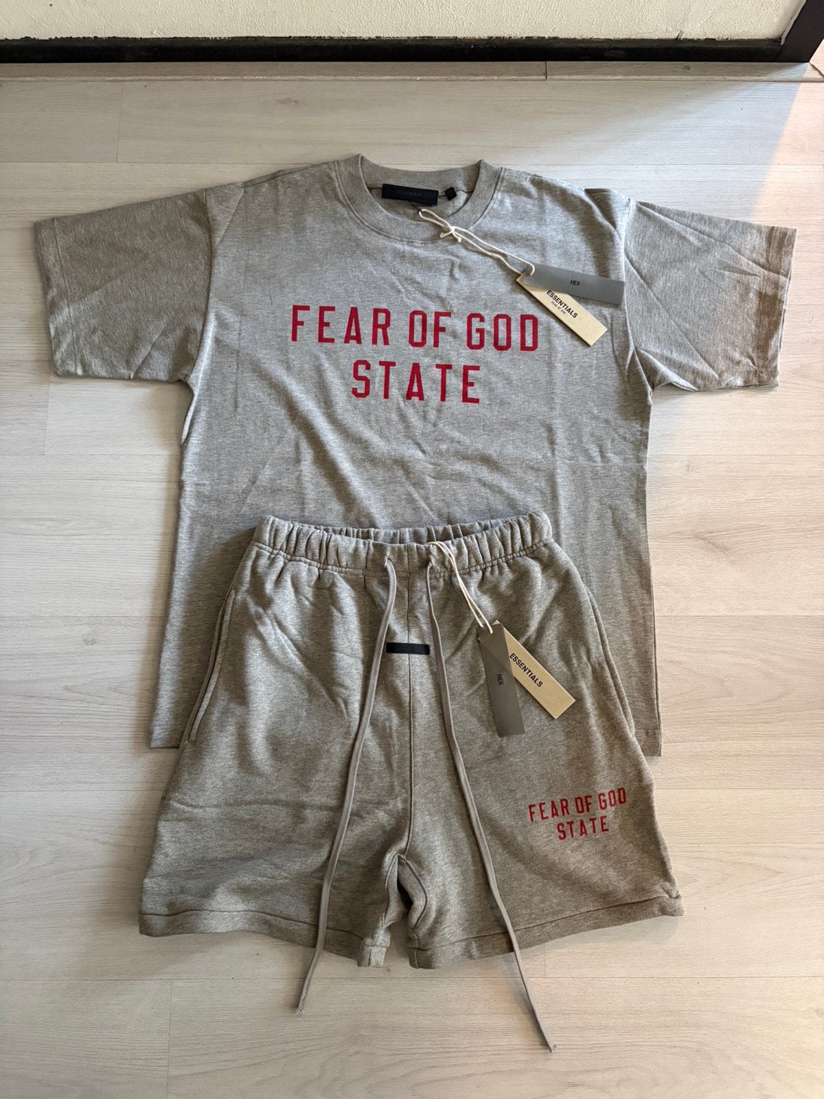 FEAR OF GOD ESSENTIALS SET, Ophalen of Verzenden, Nieuw