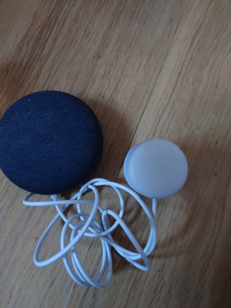 Google Nest Mini-luidspreker, Ophalen of Verzenden, Gebruikt, Google