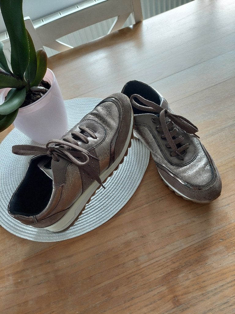 Chaussures femmes sneakers baskets taille 40 Geox, Geox, Enlèvement ou Envoi, Beige, Sneakers et Baskets