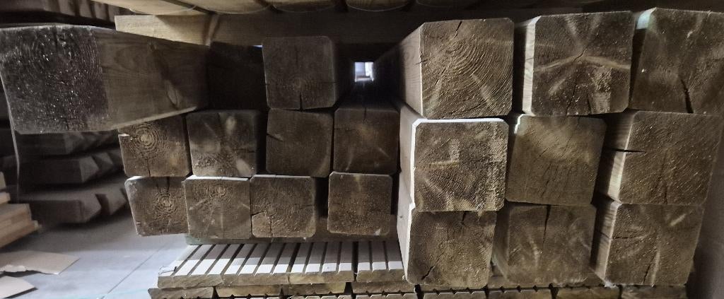 Grenen palen 130x130mm, Doe-het-zelf en Bouw, Hout en Planken, Ophalen, Zo goed als nieuw, Balk, Overige houtsoorten