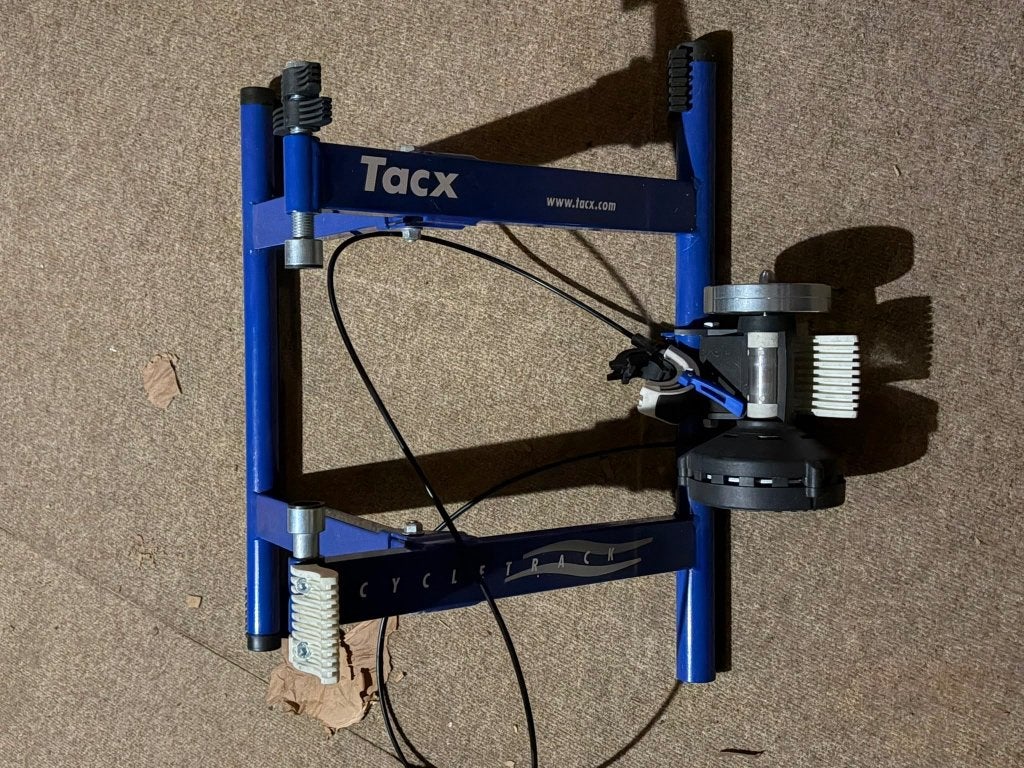 Tacx Cycletrack fietsrollen met regelbare weerstand, Sport en Fitness, Ophalen