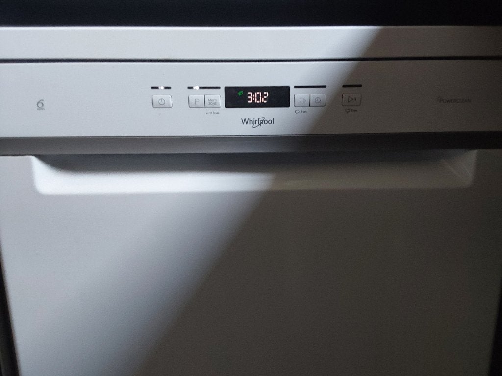 Vaatwas whirlpool 6th sense, Elektronische apparatuur, Vaatwasmachines, Ophalen, 60 cm of meer, Minder dan 10 liter, Vrijstaand