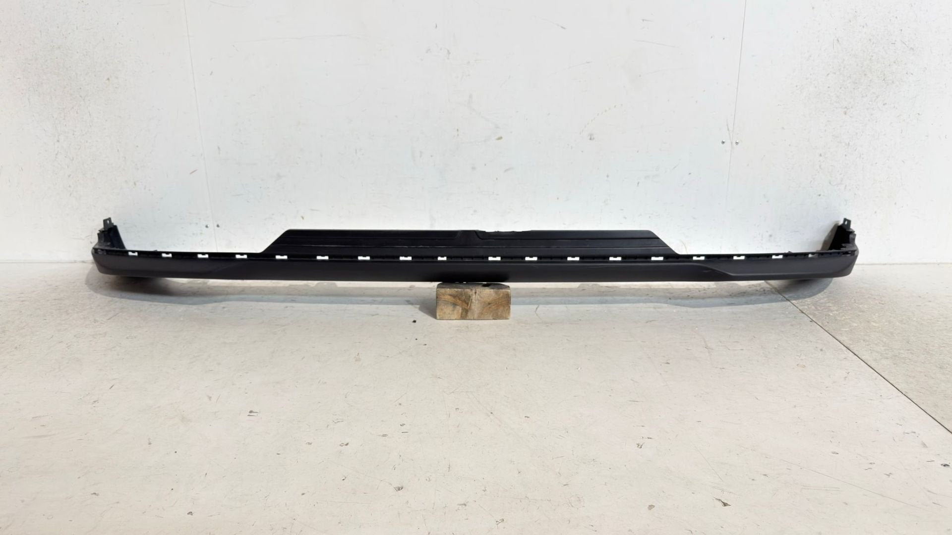 Spoiler de pare-chocs arri re Kia e-Niro I Facelift 86613-Q4, Kia, Arrière, Heolleung-ro 12
06797  Seoul, Pare-chocs