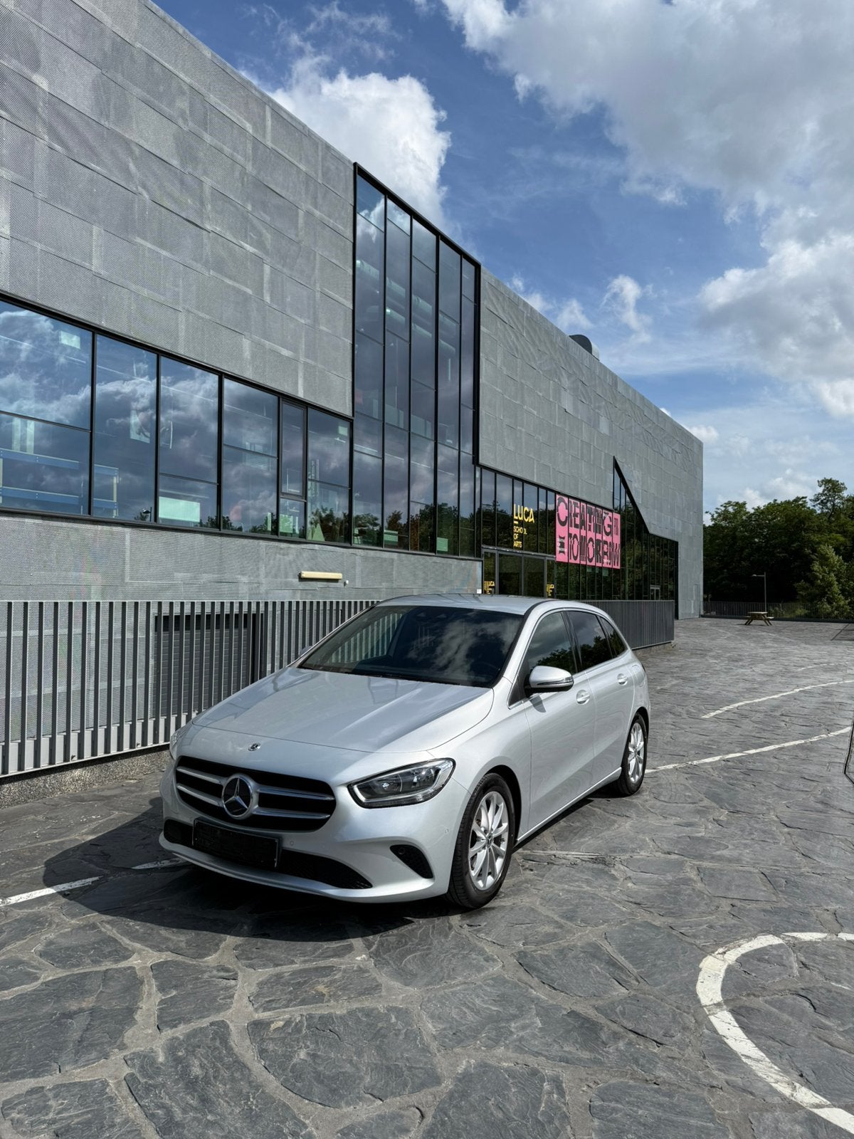Mercedes B180 Progressive pakket – Nette Staat, Autos, Mercedes-Benz, Achat, Euro 6, Boîte manuelle, Entretenue par le concessionnaire
