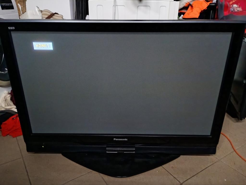Tv 42inch Panasonic TH-42pV70F in goede staat, Verzamelen, Film en Tv, Ophalen, Tv