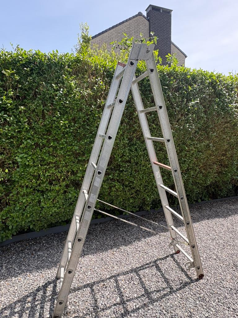 Échelle alu 440cm, Bricolage & Construction, Échelles & Escaliers, Enlèvement, Comme neuf, Échelle