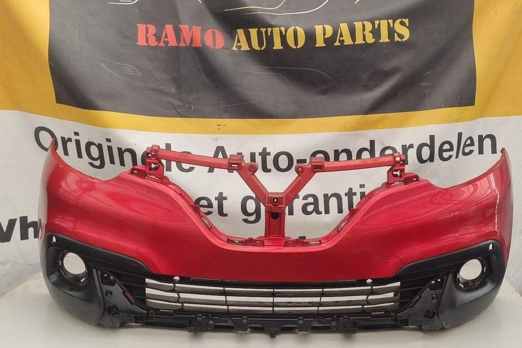 Renault kadjar 15-18 VOORBUMPER a72, Gebruikt, -, -, Ophalen of Verzenden