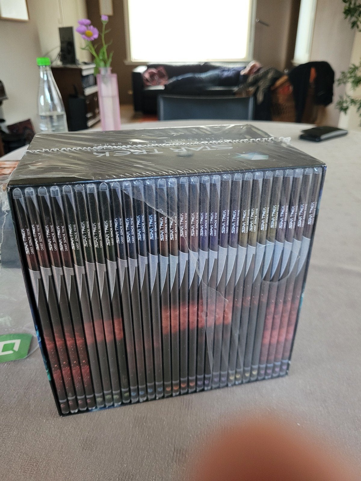 STAR TREK Deep space 9, alle seizoenen in box Sealed!!, CD & DVD, DVD | Science-Fiction & Fantasy, Enlèvement ou Envoi