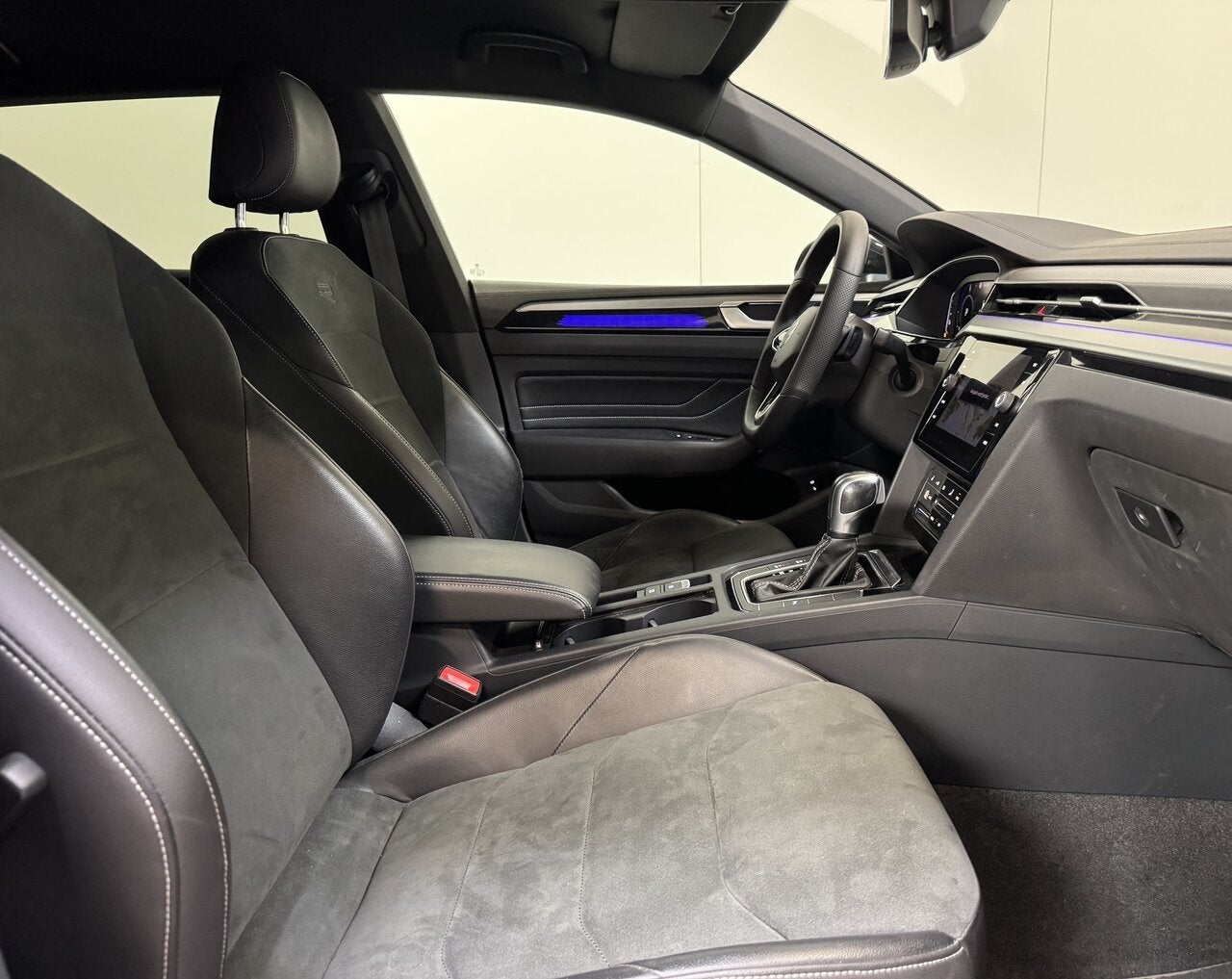 Volkswagen Arteon 1.4 PlugIn Hybrid Autom. - R Line - Topst, Auto's, Euro 6, 1395 cc, 116 kW, Te koop