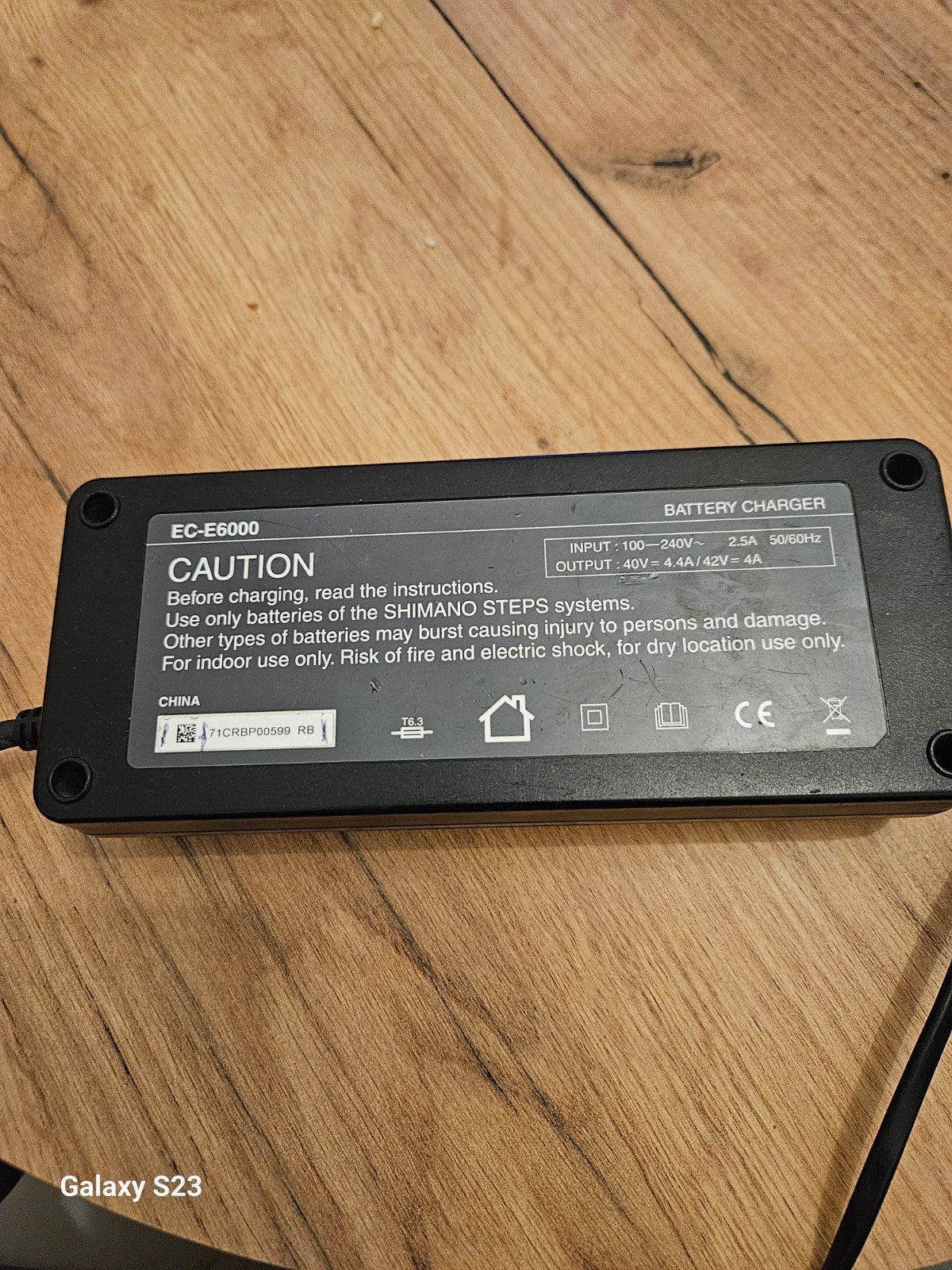 Chargeur rapide d'origine Shimano STEPS EC-E6000 (4A) – Exce