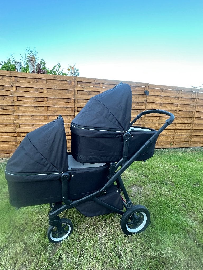 Thule twin buggy, Kinderen en Baby's, Kinderwagens en Combinaties, Duowagen, Zo goed als nieuw, Ophalen, Kinderwagen