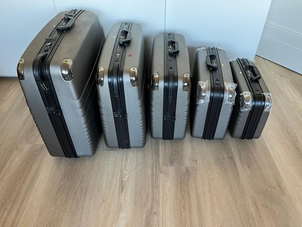 Lot de 5 valises qui s'emboîtent, Bijoux, Sacs & Beauté, Valises, Enlèvement, Comme neuf